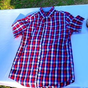 Tommy Hilfiger short sleeve mama button